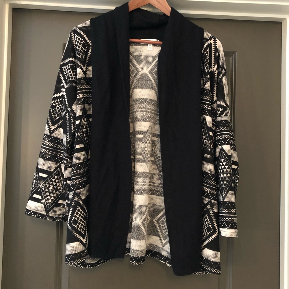 Roommates Women’s Cardigan Sweater Size M